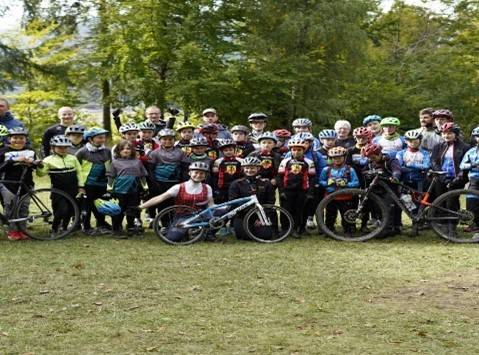 Les 3 avantages d’inscrire votre enfant dans un club de vélo!