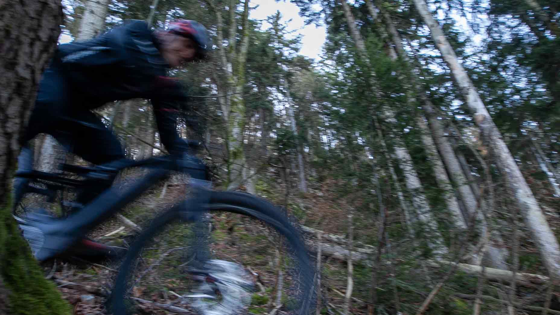 Mobilisons-nous pour le droit de rouler libre ! L&rsquo;appel de Swiss Cycling à la communauté VTT