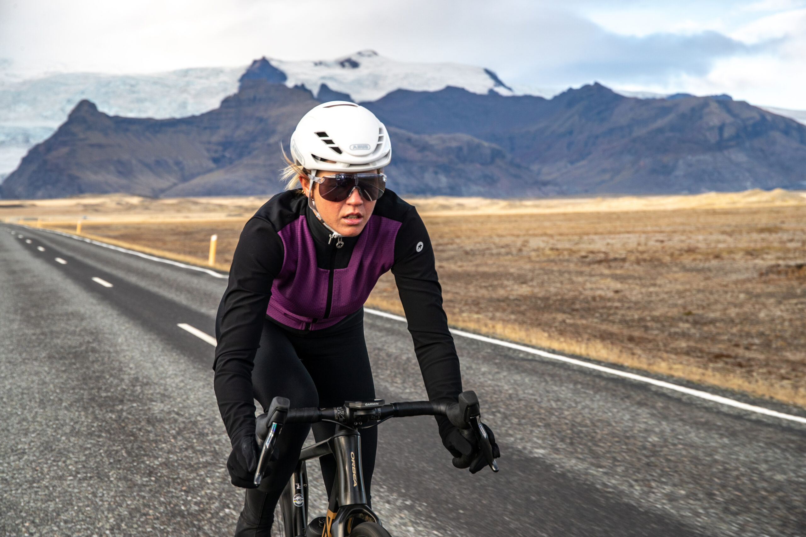 Comment s’habiller pour faire du vélo de route ou du VTT en automne ? Le guide complet.