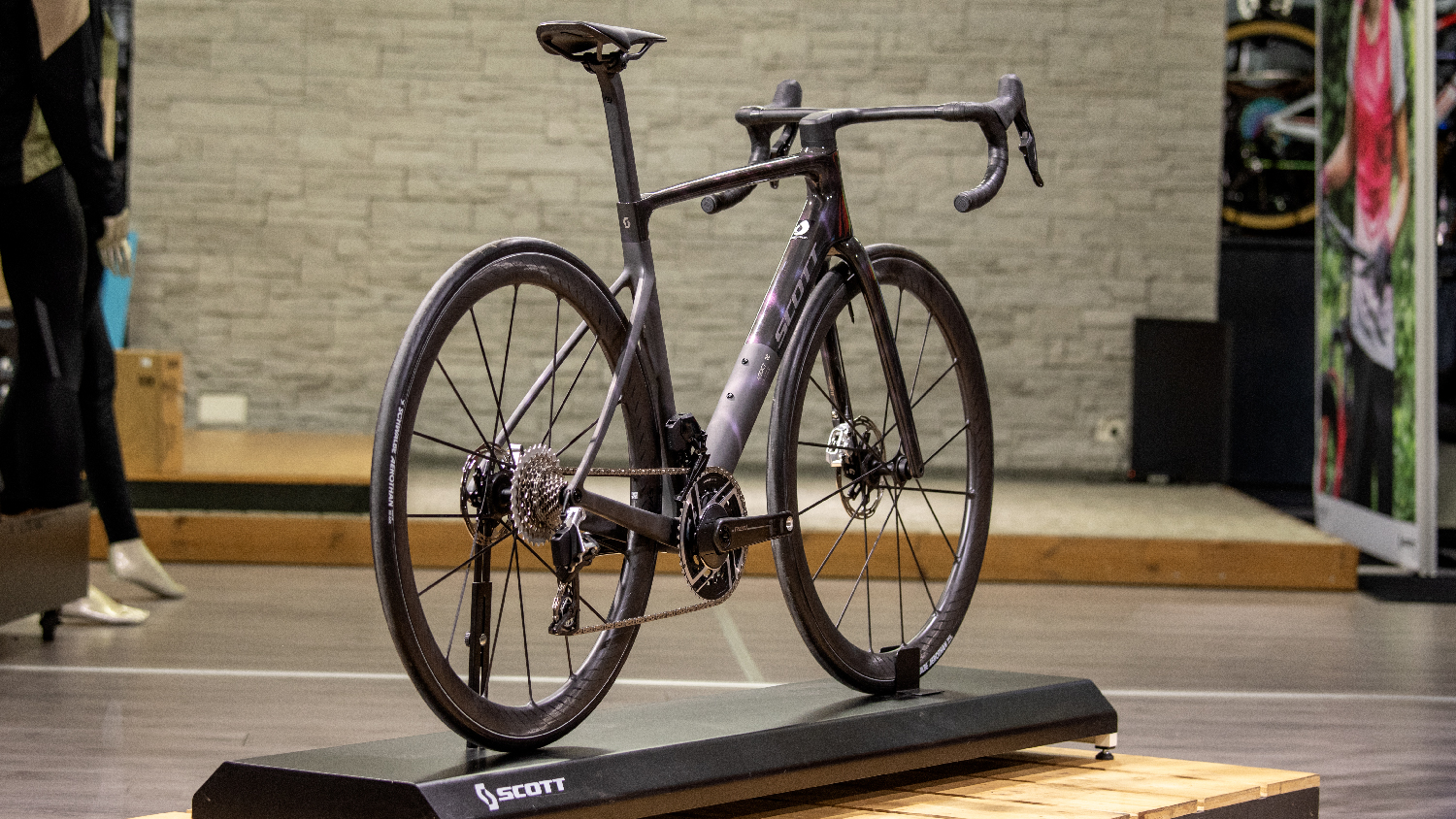 SCOTT Addict RC : Le vélo de route ultra-léger, mais pas que !