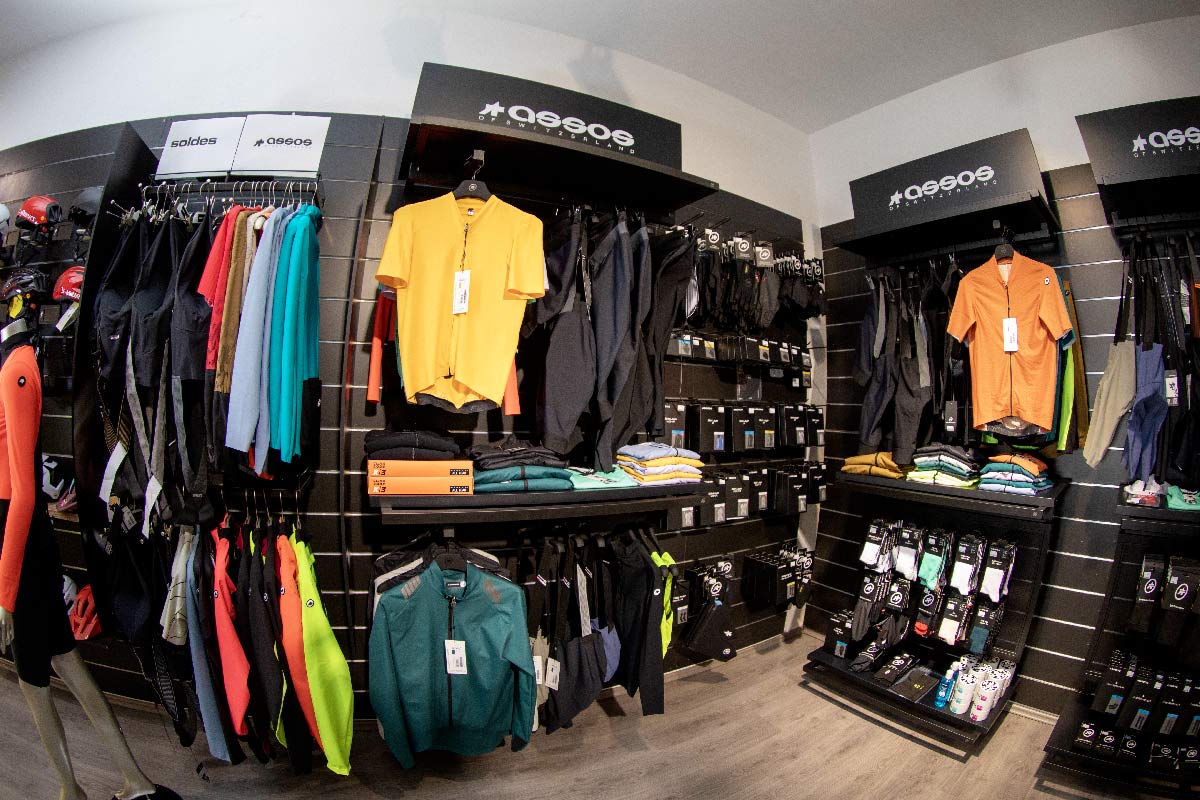 Pourquoi choisir ASSOS chez Joliat Cycles ?